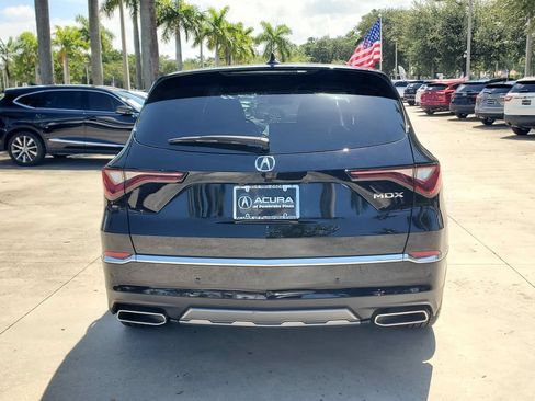 Used 2025 Acura MDX w/ Technology Package FWD image 6