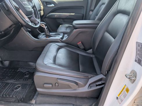 Used 2022 GMC Canyon AT4 w/ Trailering Package AWD/4WD image 11