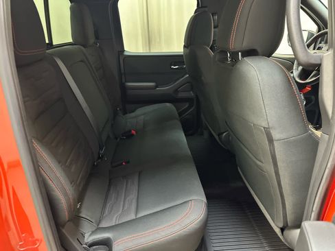 Certified 2025 Nissan Frontier PRO-4X w/ Pro Convenience Package AWD/4WD image 19