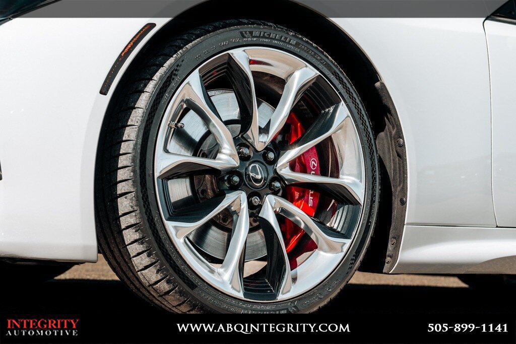 Used 2018 Lexus LC 500 Coupe w/ Touring Package RWD image 11