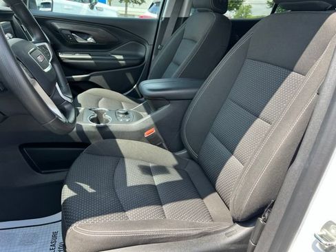 Used 2023 GMC Terrain SLE w/ Driver Convenience Package AWD/4WD image 24