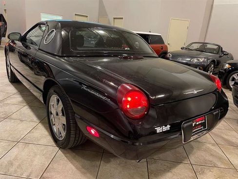 Used 2002 Ford Thunderbird image 28