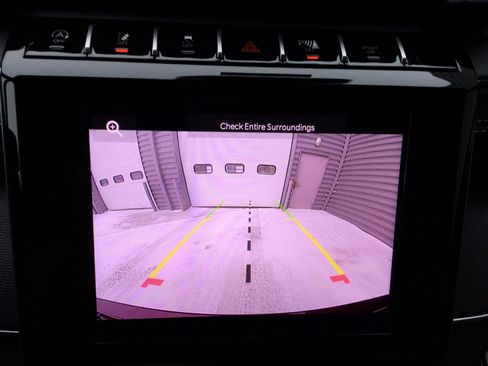 New 2025 Jeep Grand Cherokee Altitude w/ Trailer Tow Package image 17