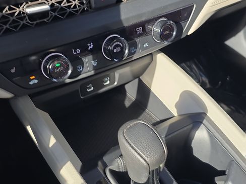 Certified 2024 Honda Accord EX image 26