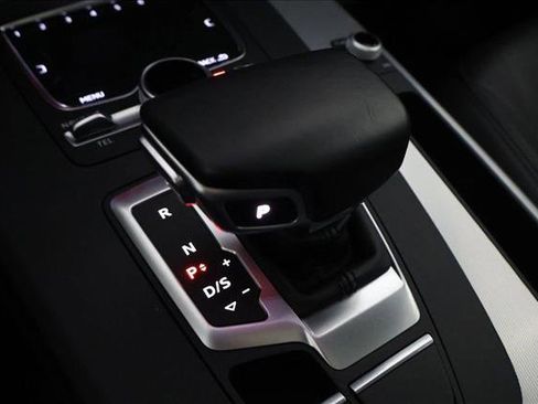 Used 2018 Audi Q5 Prestige image 17