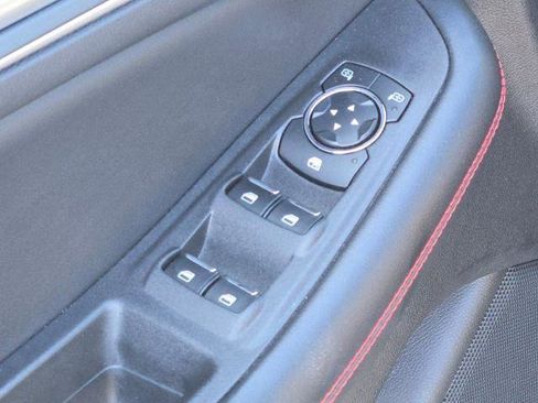 Certified 2024 Ford Edge ST-Line w/ Class II Trailer Tow Package AWD/4WD image 23