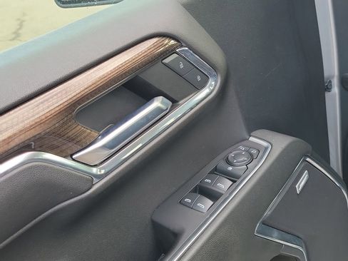 Used 2023 Chevrolet Silverado 1500 RST image 20