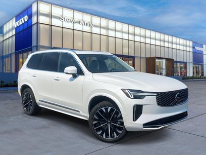 New 2025 Volvo XC90 T8 Plus w/ Protection Package Premier