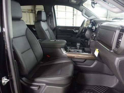 New 2026 Chevrolet Silverado 1500 LT Trail Boss w/ LT Trail Boss Premium Package image 3