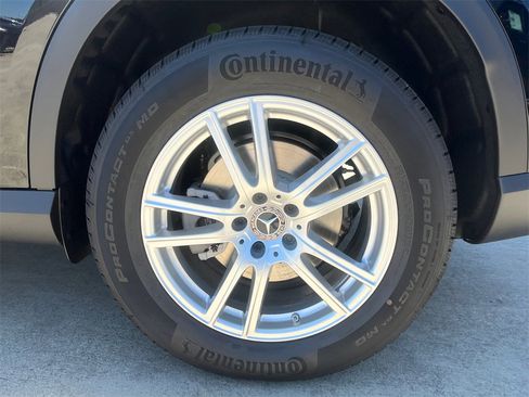 Used 2025 Mercedes-Benz GLC 300 GLC 300 image 23
