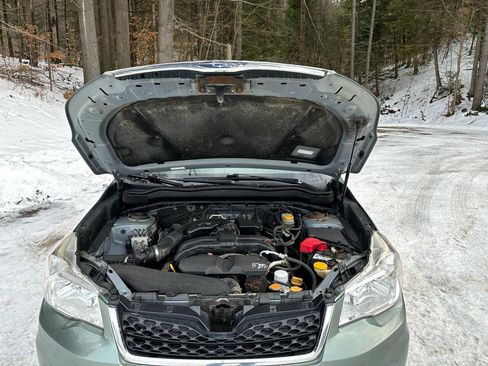 Used 2016 Subaru Forester 2.5i w/ Alloy Wheel Package image 11