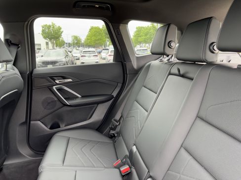 Certified 2025 BMW X1 xDrive28i AWD/4WD image 32