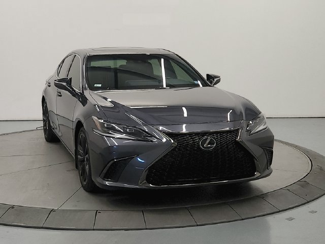 Used 2023 Lexus ES 300h F Sport FWD image 3