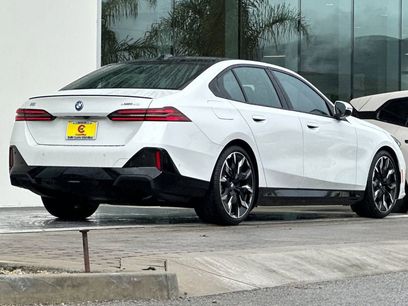 New 2026 BMW i5 eDrive40 w/ M Sport Package