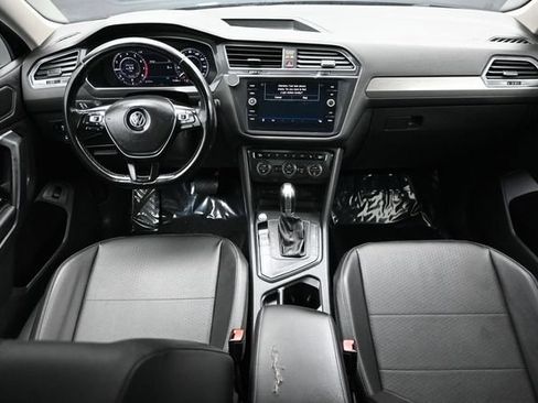 Used 2019 Volkswagen Tiguan SEL FWD image 11