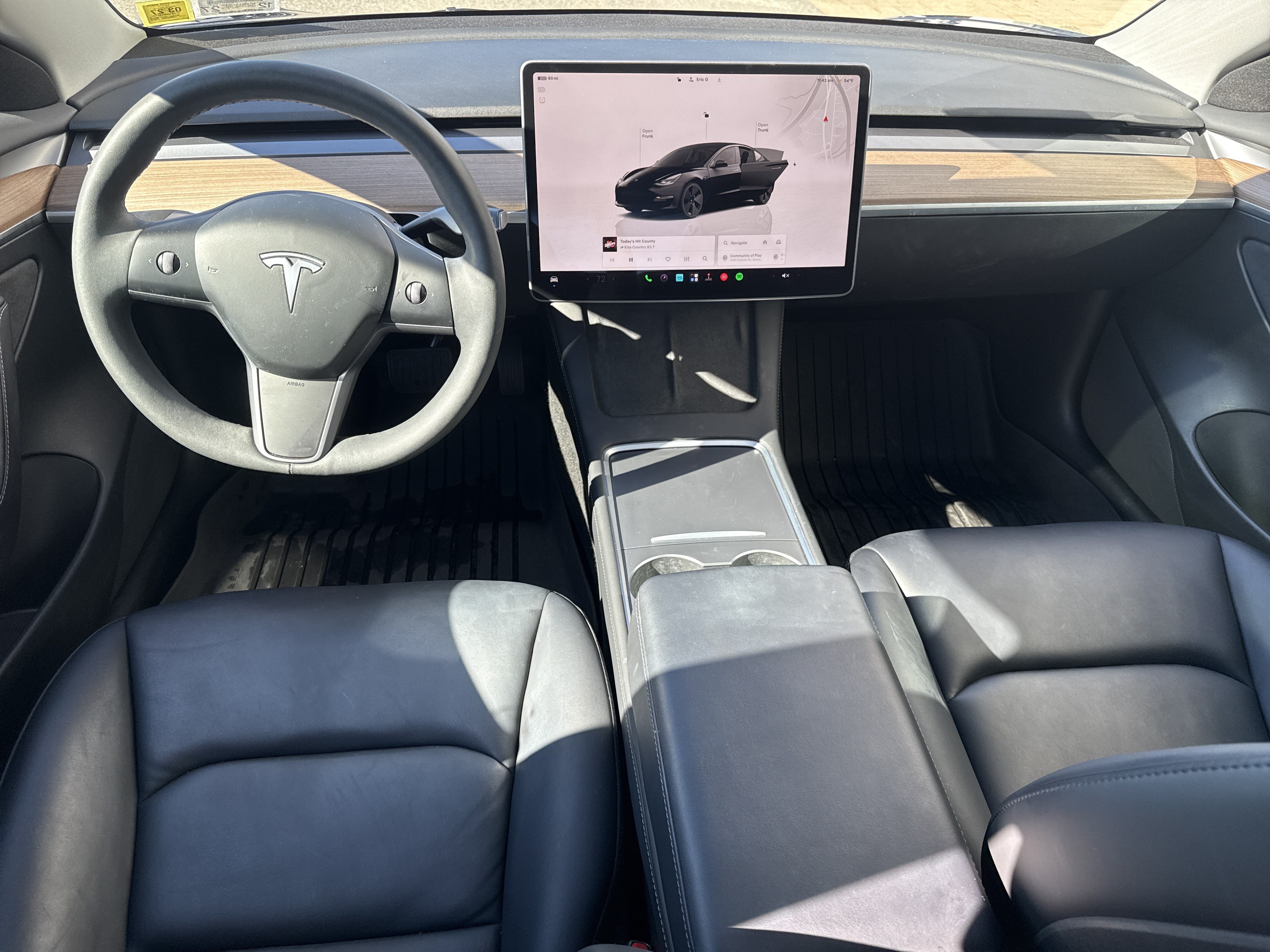 Used 2023 Tesla Model 3 Standard Range RWD image 4