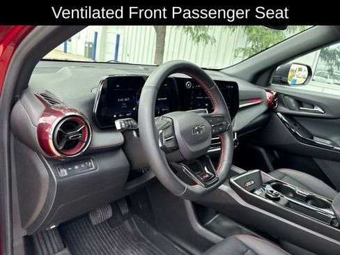 Used 2025 Chevrolet Equinox RS w/ Convenience Package III AWD/4WD image 12