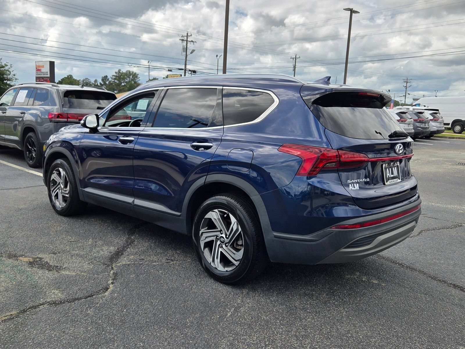 Used 2023 Hyundai Santa Fe SEL FWD image 9