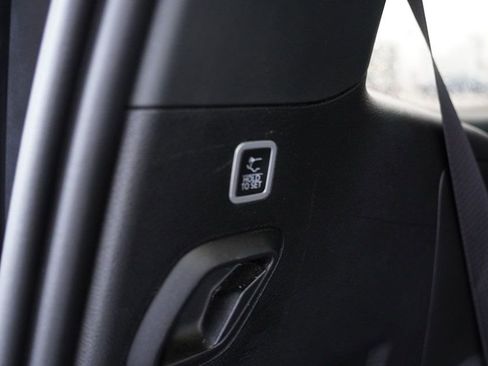 Used 2024 Jeep Grand Wagoneer Series III image 25