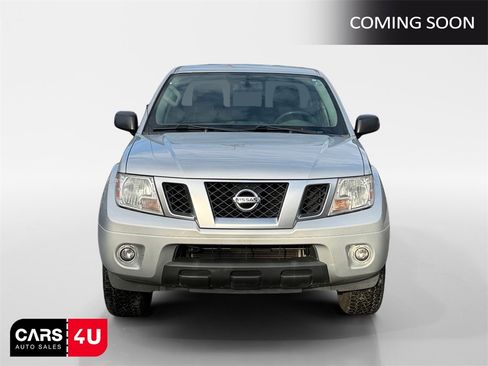 Used 2019 Nissan Frontier Desert Runner image 2
