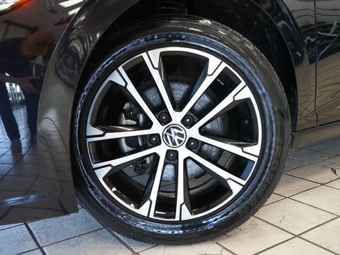 Used 2022 Volkswagen Jetta Sport FWD image 44
