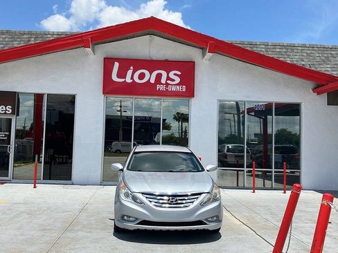 Used 2013 Hyundai Sonata GLS w/ Popular Equipment Pkg FWD image 1