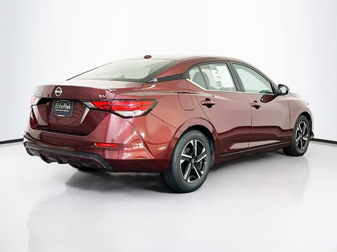 Used 2024 Nissan Sentra SV image 9