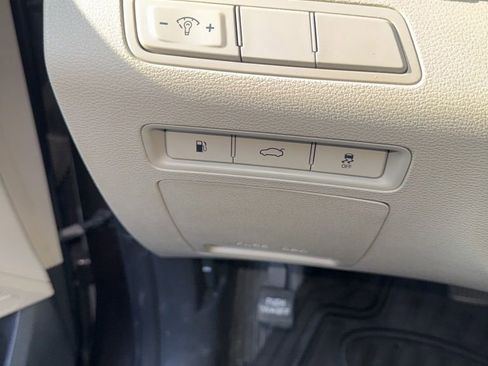 Used 2017 Hyundai Sonata SE FWD image 14