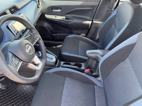 Certified 2025 Nissan Versa SV image 17