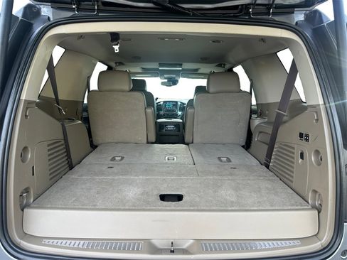 Used 2020 Chevrolet Tahoe LT image 19