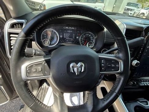 Used 2023 RAM 2500 Laramie AWD/4WD image 8