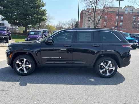 New 2026 Jeep Grand Cherokee Limited AWD/4WD image 4