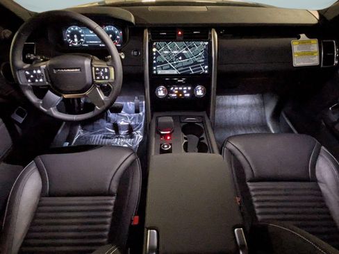 New 2026 Land Rover Discovery S AWD/4WD image 26