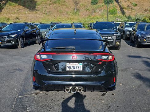 Used 2025 Honda Civic Type R image 13