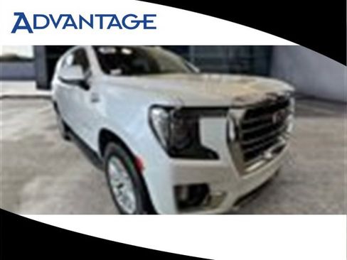 Used 2023 GMC Yukon SLT image 1