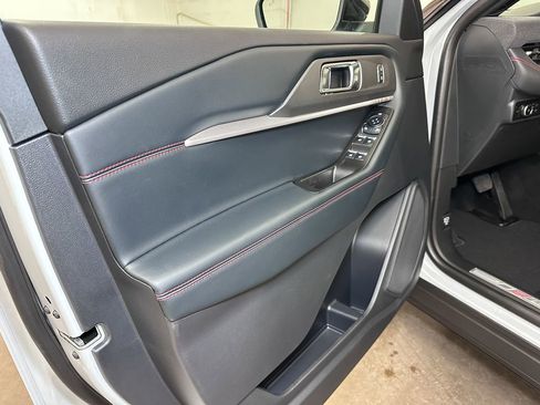 New 2026 Ford Explorer ST-Line image 20