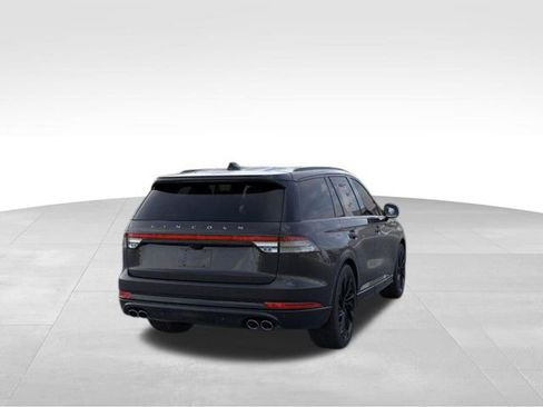 New 2026 Lincoln Aviator Reserve image 9