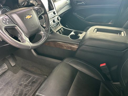 Used 2016 Chevrolet Tahoe LT w/ Off-Road Package AWD/4WD image 7
