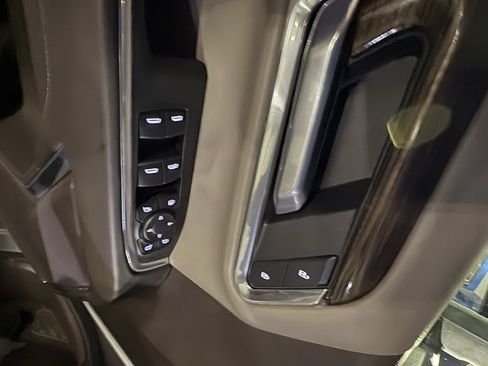 Used 2025 Chevrolet Silverado 2500 LT w/ All Star Edition image 8