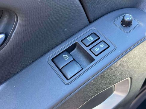 Certified 2024 Nissan Frontier SV w/ SV Convenience Package image 15