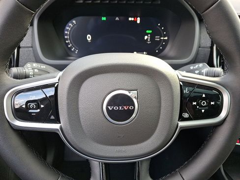 New 2026 Volvo XC90 T8 Ultra w/ Protection Package Premier image 13