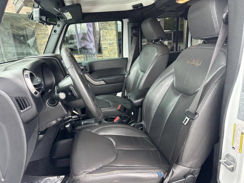 Used 2017 Jeep Wrangler Unlimited Sport w/ Quick Order Package 24S AWD/4WD image 10