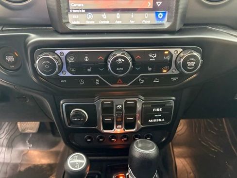 Used 2022 Jeep Wrangler Unlimited Sport image 20