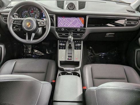 Certified 2025 Porsche Macan Turbo image 20