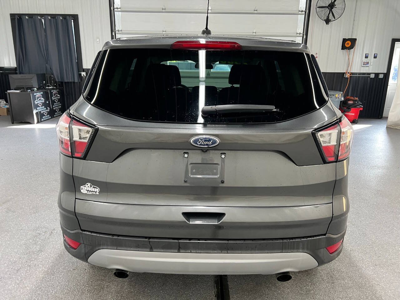 Used 2017 Ford Escape SE FWD image 5