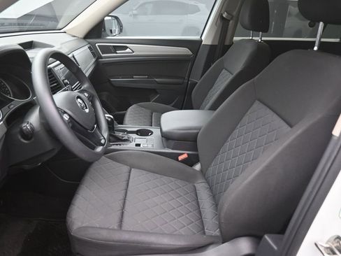 Used 2019 Volkswagen Atlas S image 19