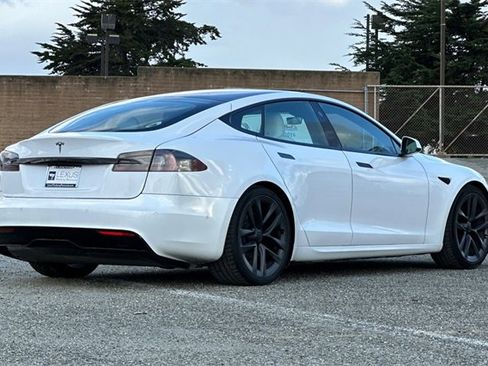 Used 2022 Tesla Model S image 4