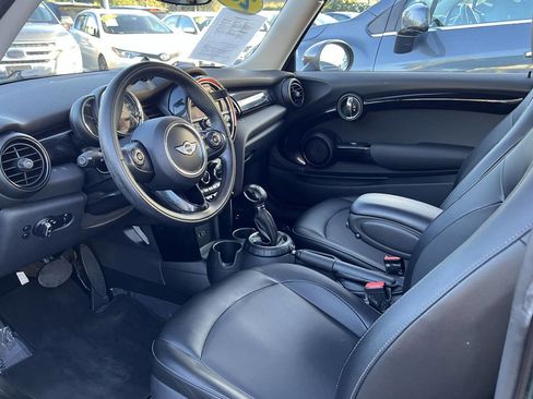 Used 2014 MINI Cooper 2-Door Hardtop image 11