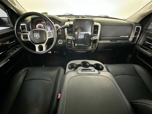 Used 2017 RAM 2500 Laramie w/ Convenience Group AWD/4WD image 10
