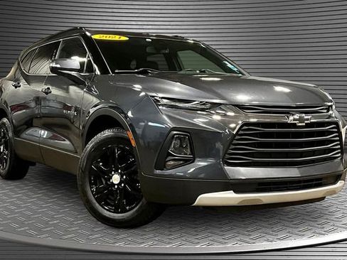 Used 2021 Chevrolet Blazer LT FWD image 3